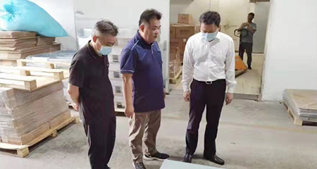 Inspection of the factory by leaders of local development area.